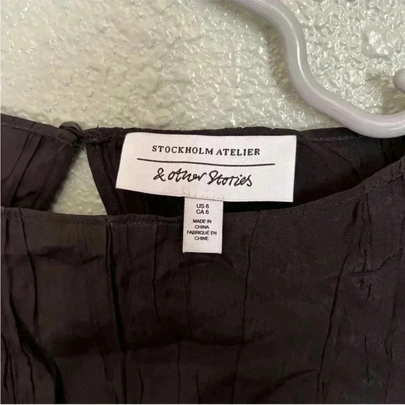 &other stories black top. Blouse longsleeve satin - Picture 6 of 7